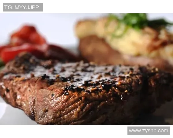 足球明星用餐礼仪揭秘：优雅风范与饮食文化的完美结合